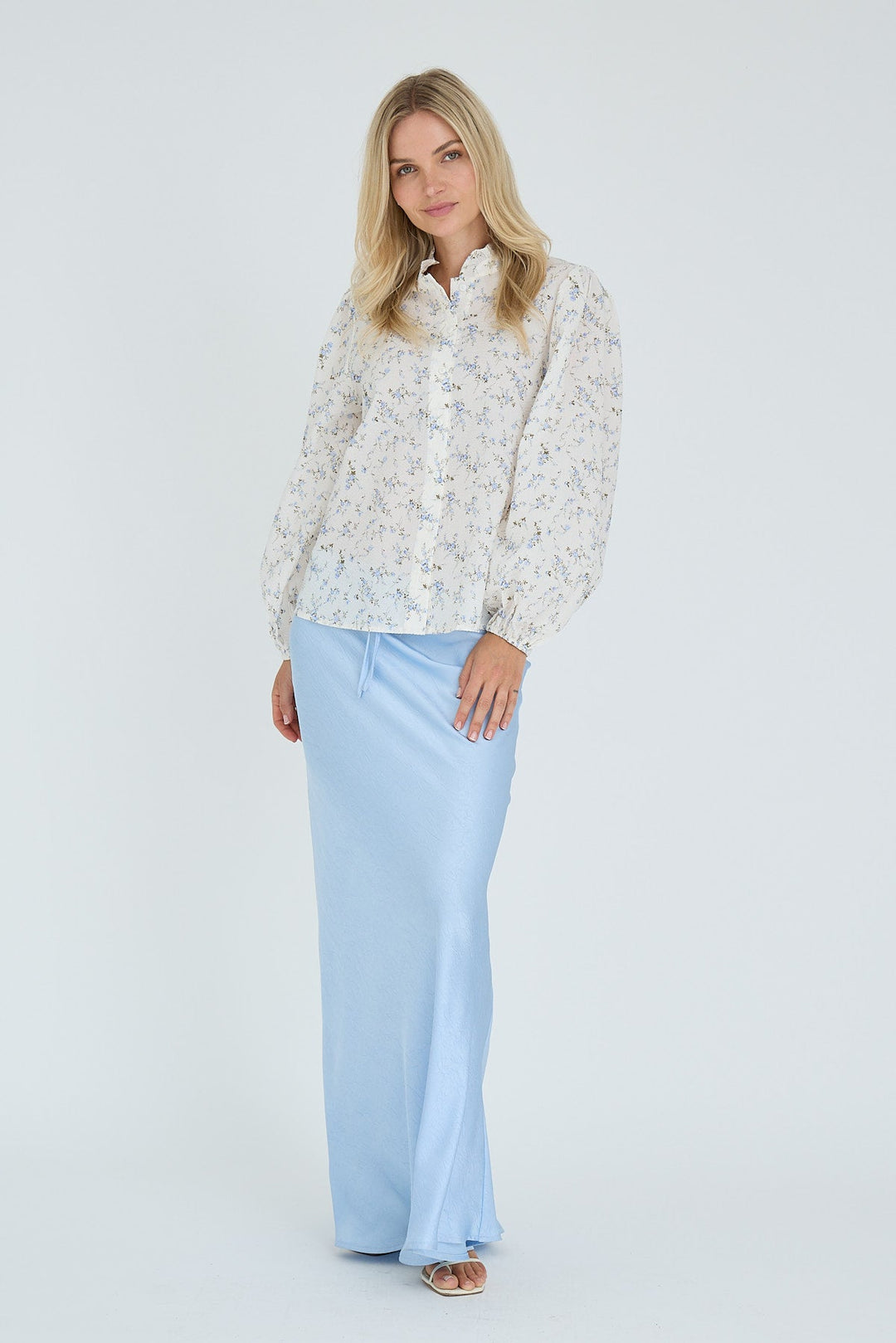 Tiffany New Shirt Off White/Blue | Skjorter og bluser | Smuk