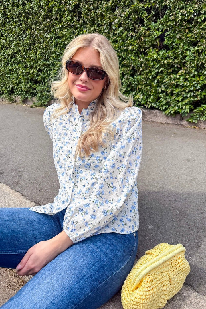 Tiffany Shirt White/Blue | Skjorter og bluser | Smuk - Dameklær på nett