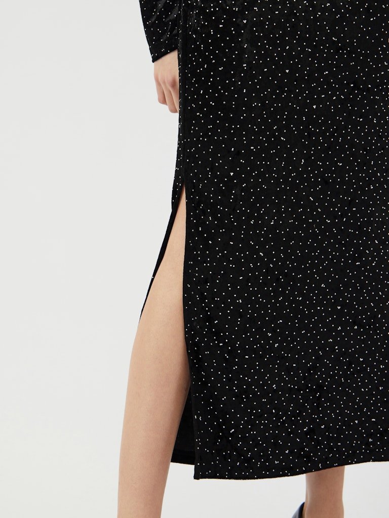 Tillia Ls Velvet Long Dress Black W Rhinestones | Kjoler | Smuk - Dameklær på nett
