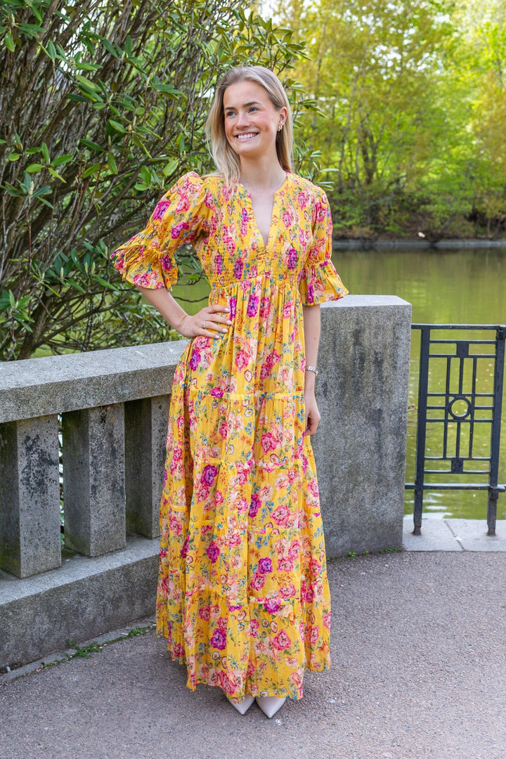 Twisted Maxi Dress Daylight Blossom | Kjoler | Smuk