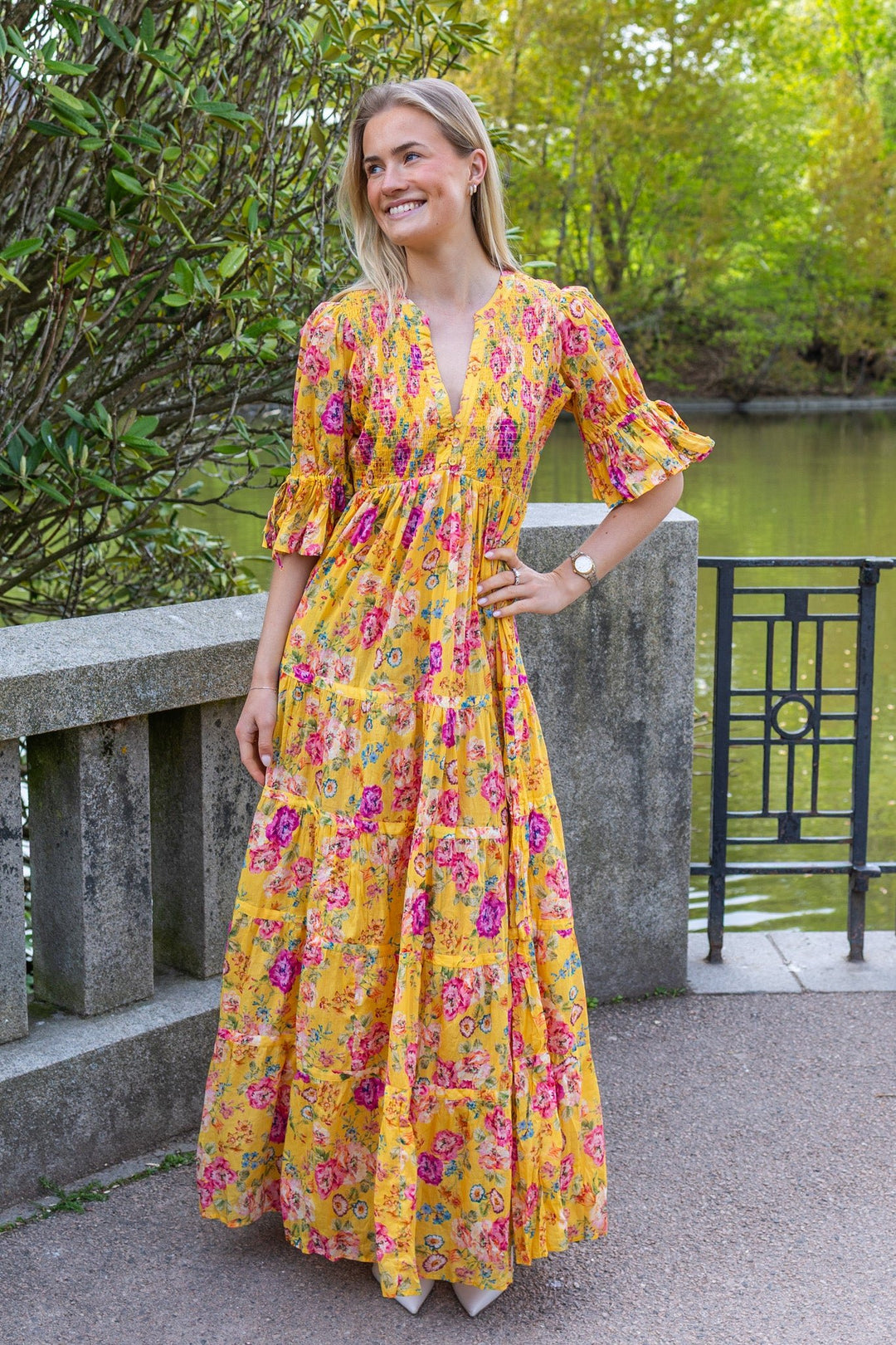 Twisted Maxi Dress Daylight Blossom | Kjoler | Smuk