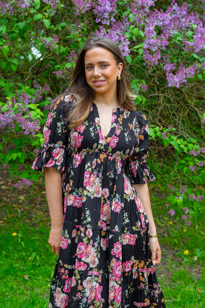 Twisted Maxi Dress Midnight Blossom | Kjoler | Smuk