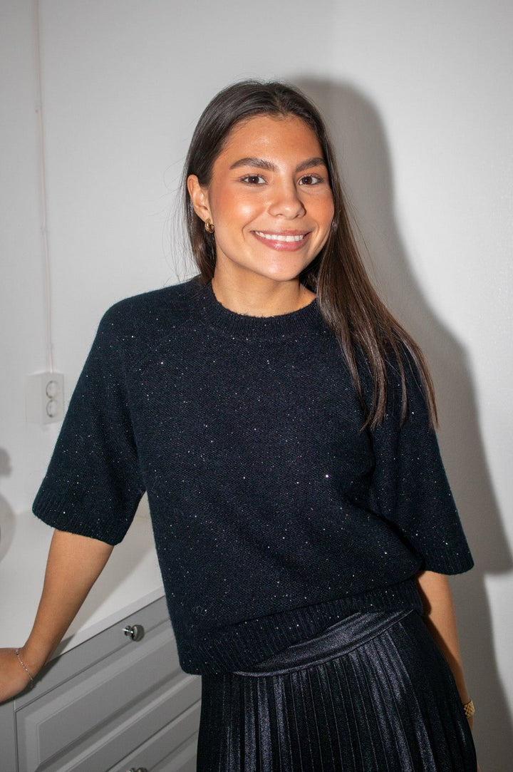 Uresa Pullover Dark Navy | Genser | Smuk