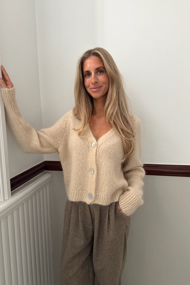 Vicky Cardigan Creme | Genser | Smuk - Dameklær på nett