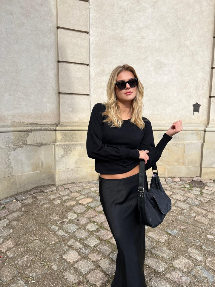 Vicky Heavy Sateen Skirt Black