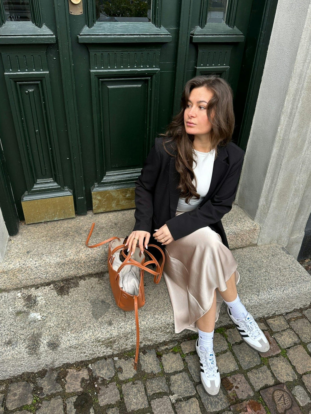 Vicky Heavy Sateen Skirt Champagne | Skjørt | Smuk