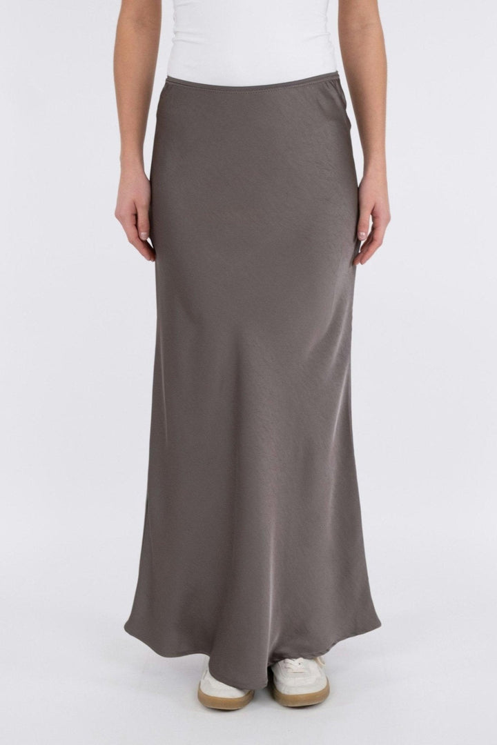 Vicky Heavy Sateen Skirt Warm Grey | Skjørt | Smuk - Dameklær på nett