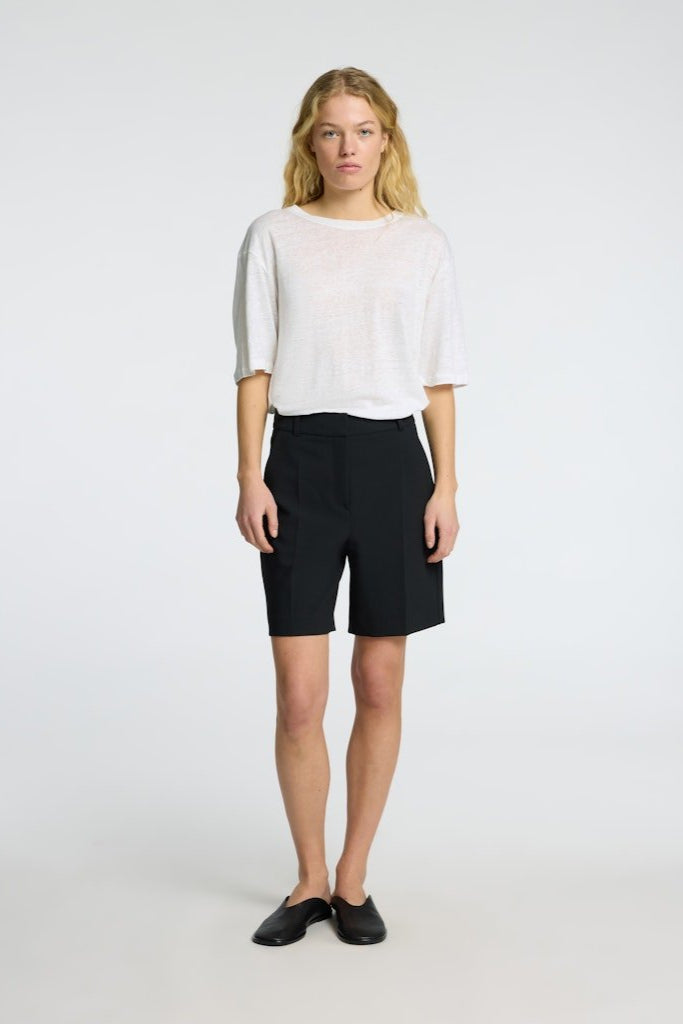 Vilja Linen Ss Tee Bright White | Topper | Smuk - Dameklær på nett