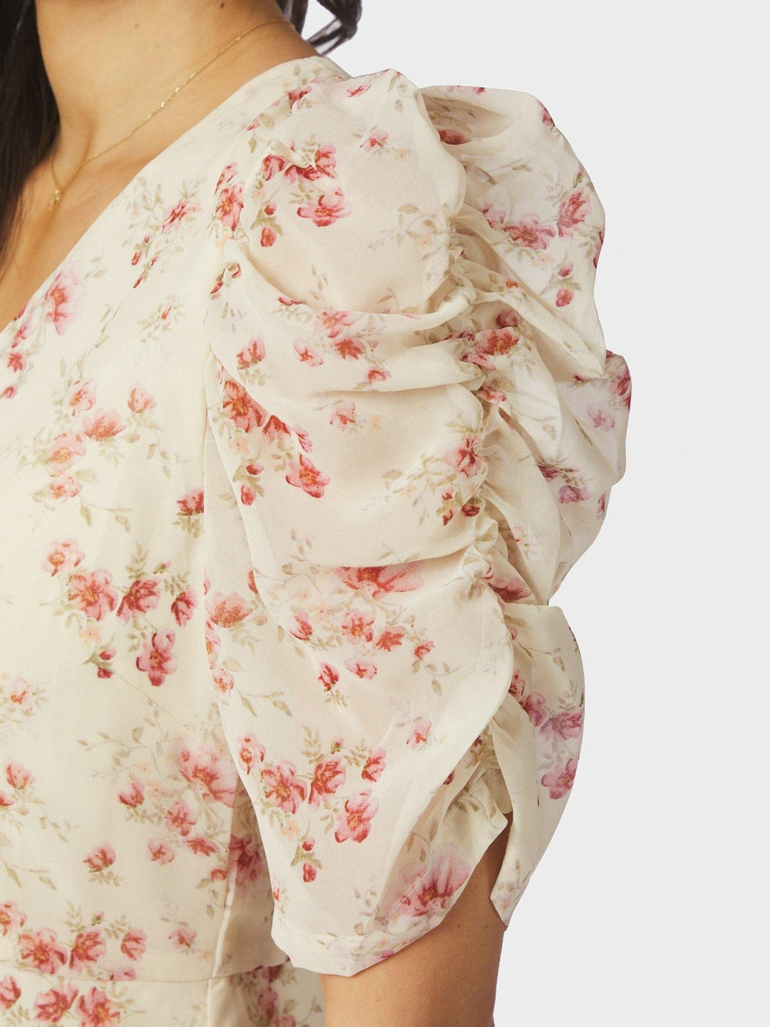 Vira Floral Dress Creme | Kjoler | Smuk