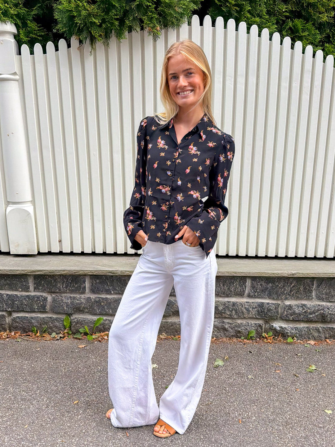 Viscose Blouse Midnight Flowers | Skjorter og bluser | Smuk
