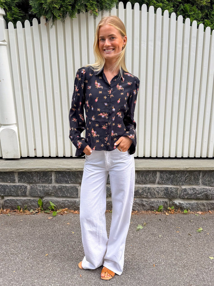 Viscose Blouse Midnight Flowers | Skjorter og bluser | Smuk