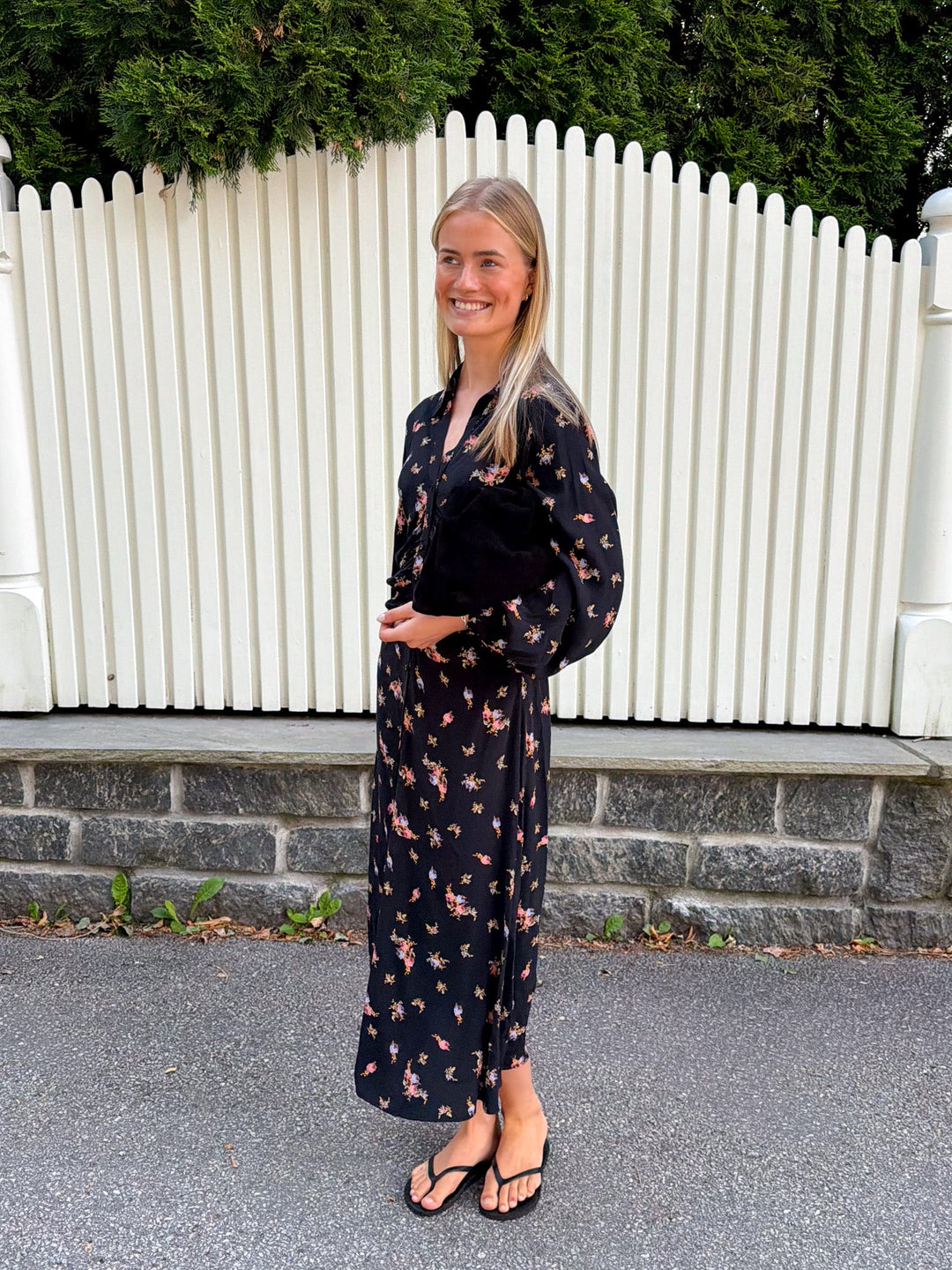 Viscose Button-Down Dress Midnight Flowers | Kjoler | Smuk