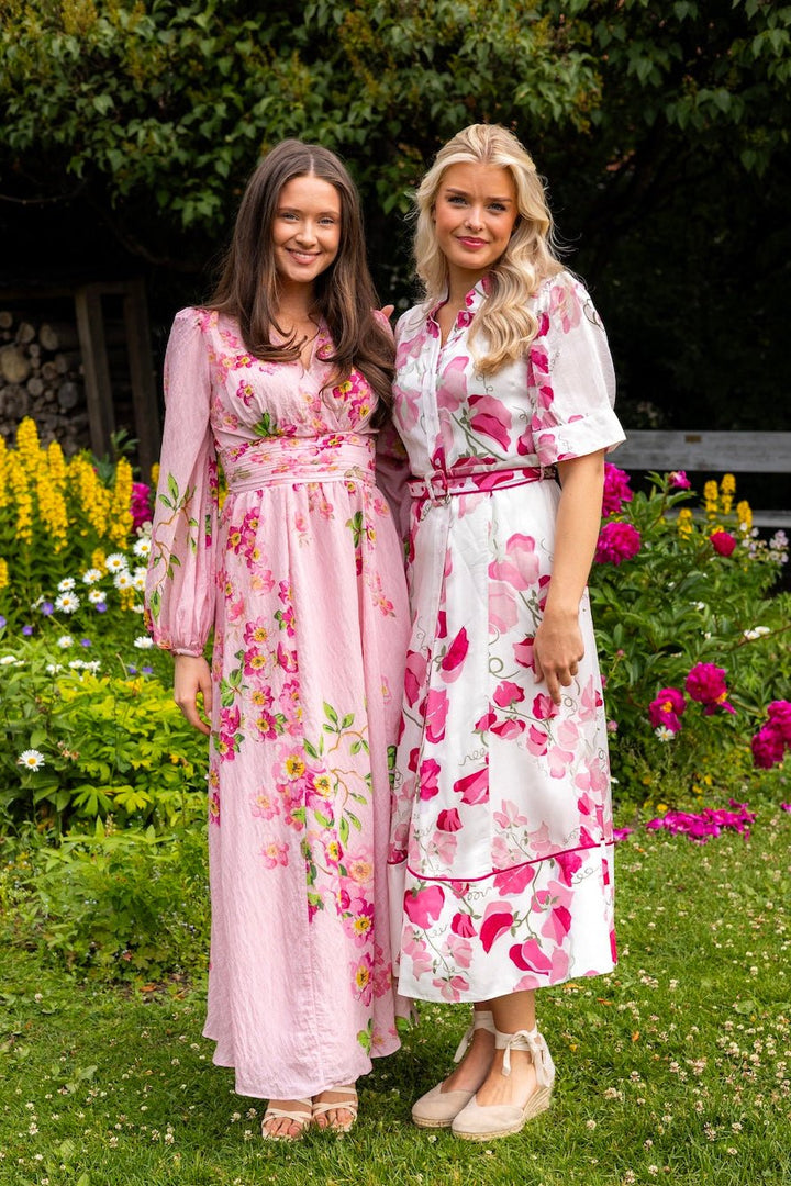 Viscose V - Neck Dress Cherry Blossom | Kjoler | Smuk - Dameklær på nett