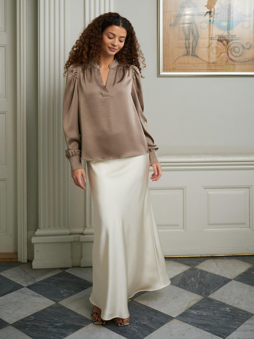 Viso Heavy Sateen Skirt Pearl | Skjørt | Smuk