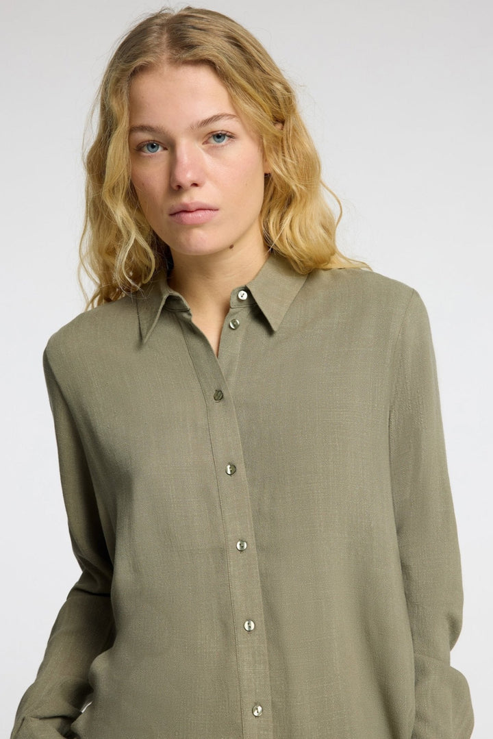 Viva Ls Sun Shirt Vetiver | Skjorter og bluser | Smuk - Dameklær på nett