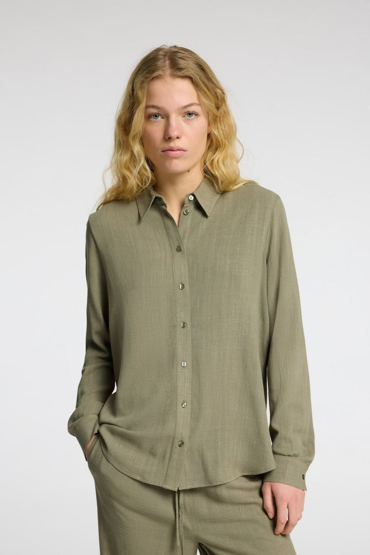 Viva Ls Sun Shirt Vetiver | Skjorter og bluser | Smuk - Dameklær på nett