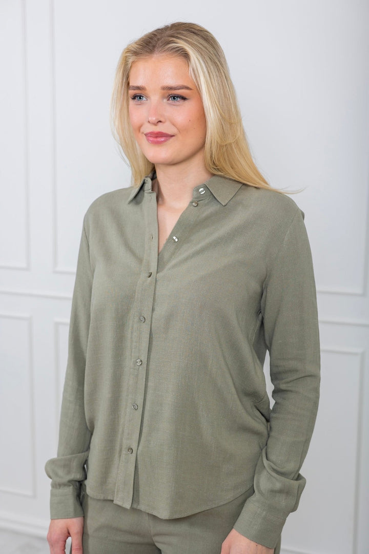 Viva Ls Sun Shirt Vetiver | Skjorter og bluser | Smuk - Dameklær på nett