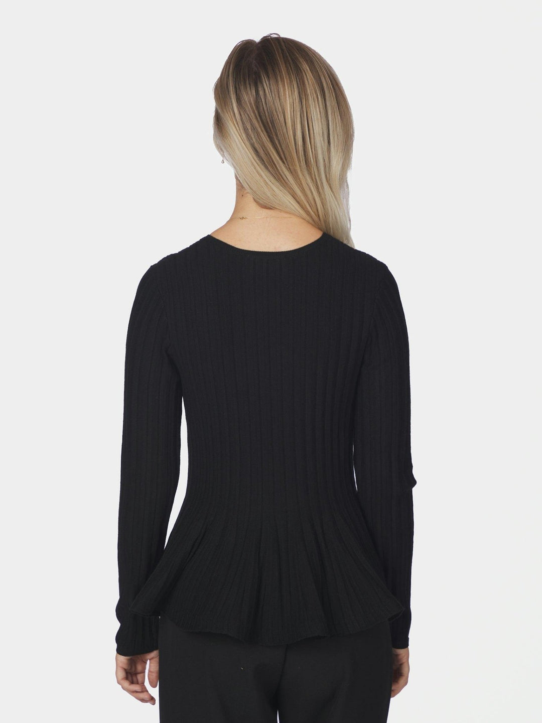 Wallina Peplum Knit Blouse Black | Genser | Smuk