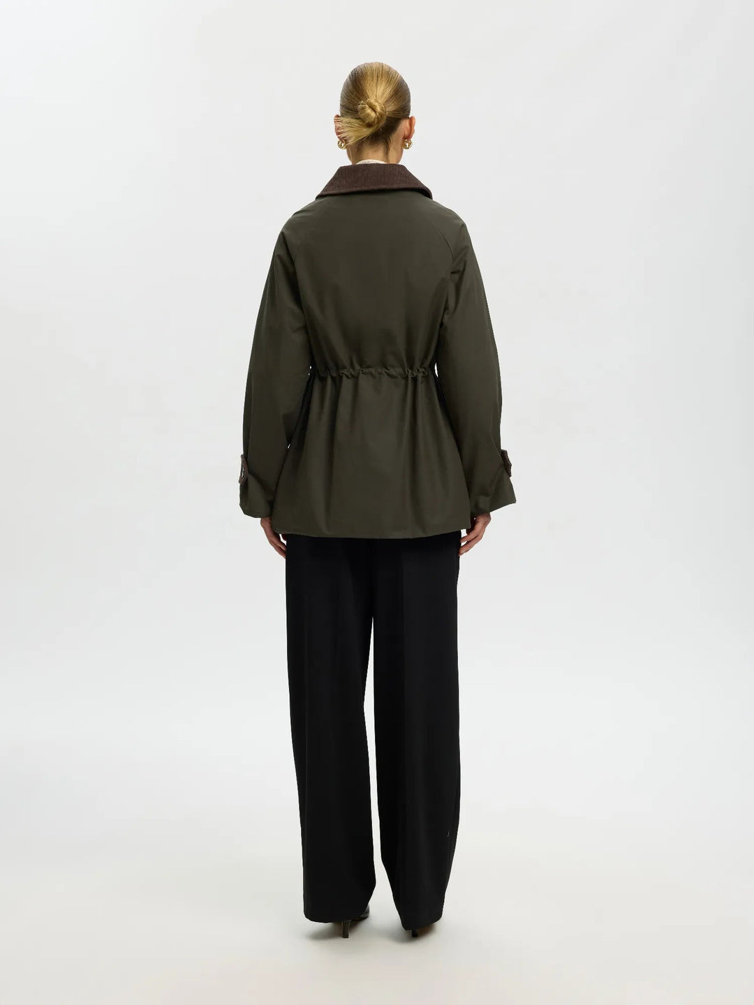 Wilma Waxed Jacket Grape Leaf | Yttertøy | Smuk