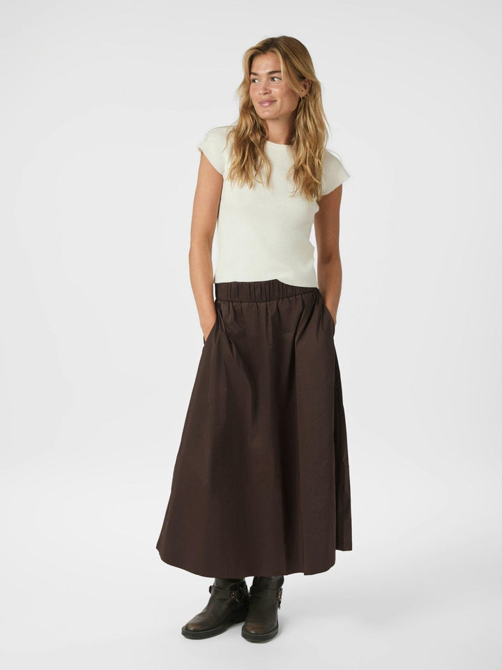 Yara Poplin Skirt Chocolate Brown | Skjørt | Smuk