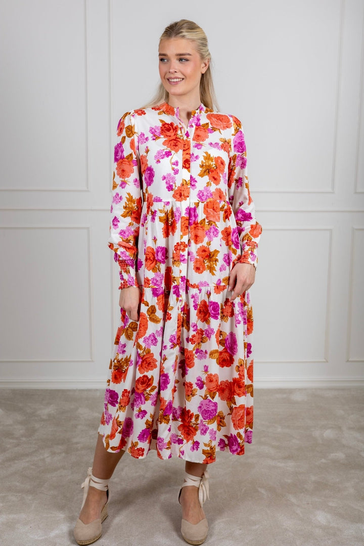 Yasasina Ls Long Shirt Dress Star White Emilie | Kjoler | Smuk - Dameklær på nett