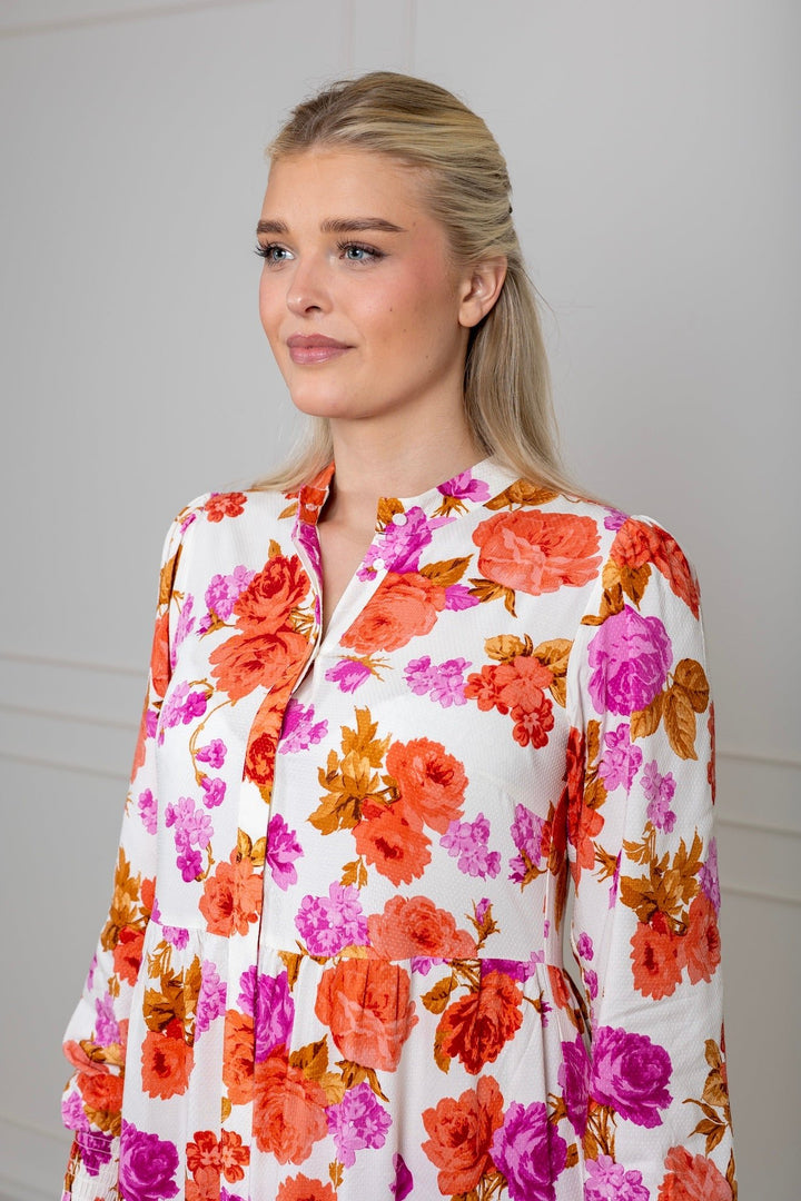 Yasasina Ls Long Shirt Dress Star White Emilie | Kjoler | Smuk - Dameklær på nett