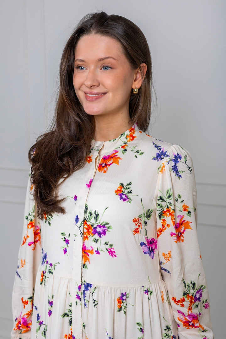 Yasasina Ls Long Shirt Dress Whitecap Gray Botanica Print | Kjoler | Smuk - Dameklær på nett