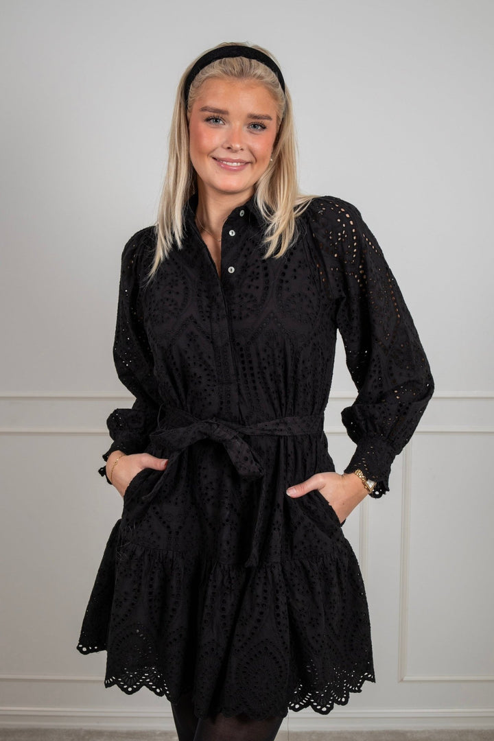 Yasholi Ls Belt Dress Black | Kjoler | Smuk - Dameklær på nett