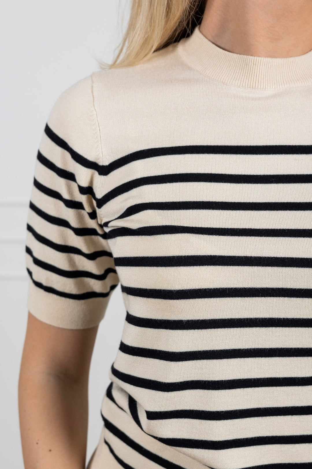 Yaslena Ss Knit Pullover Birch Black Stripes | Genser | Smuk - Dameklær på nett
