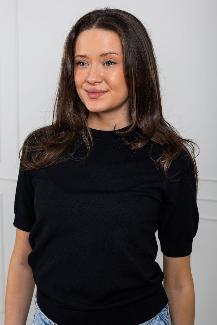 Yaslena Ss Knit Pullover Black | Genser | Smuk - Dameklær på nett