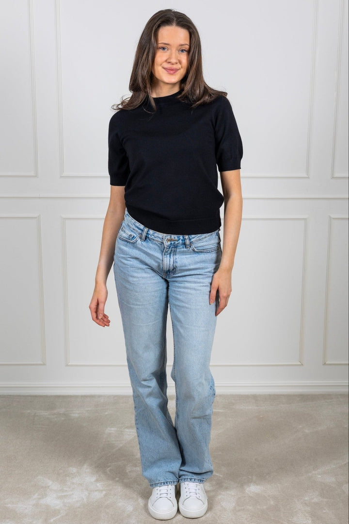 Yaslena Ss Knit Pullover Black | Genser | Smuk - Dameklær på nett