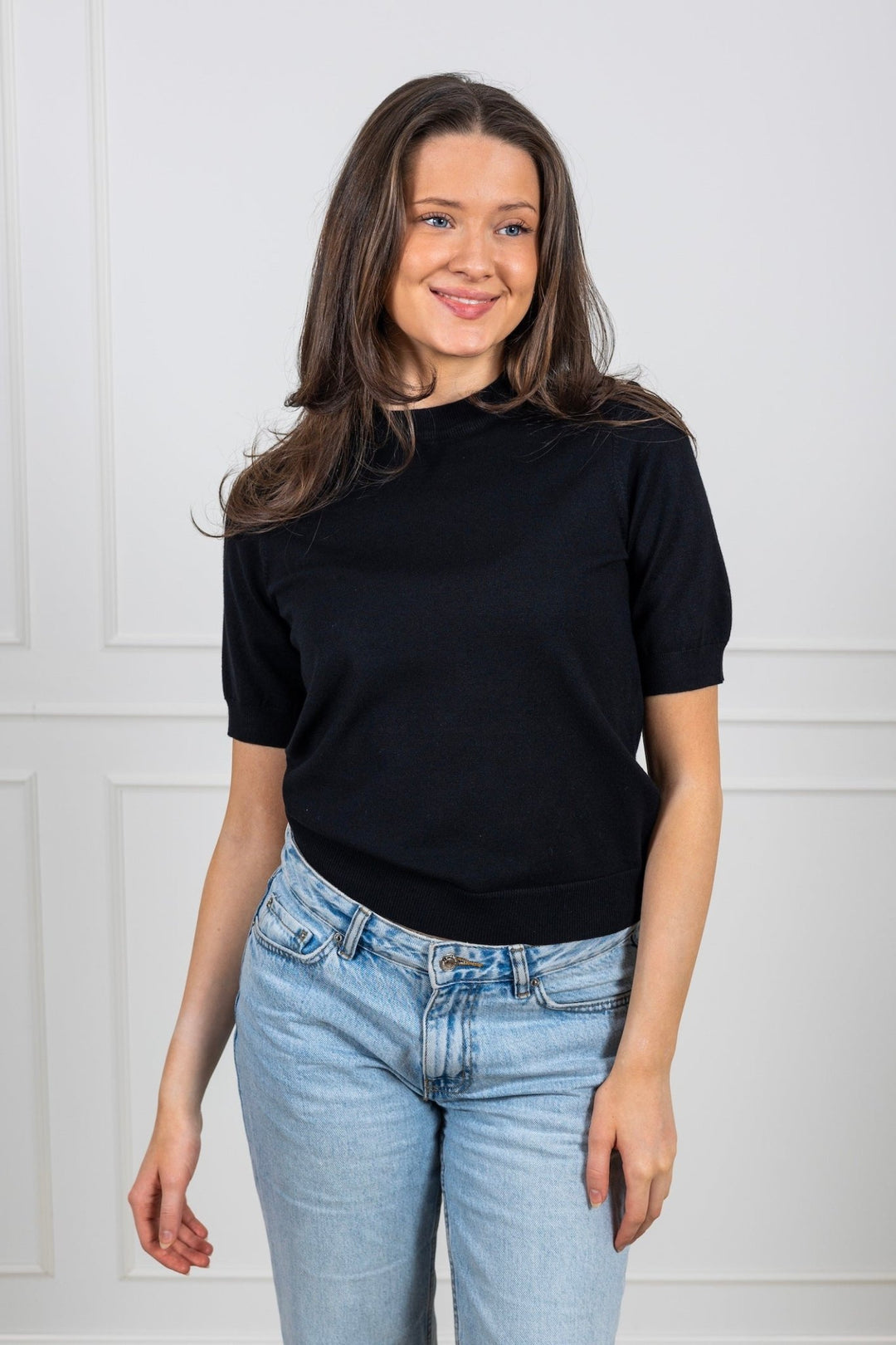 Yaslena Ss Knit Pullover Black | Genser | Smuk - Dameklær på nett