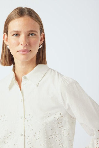 Yasluma Ls Shirt Star White | Skjorter og bluser | Smuk - Dameklær på nett