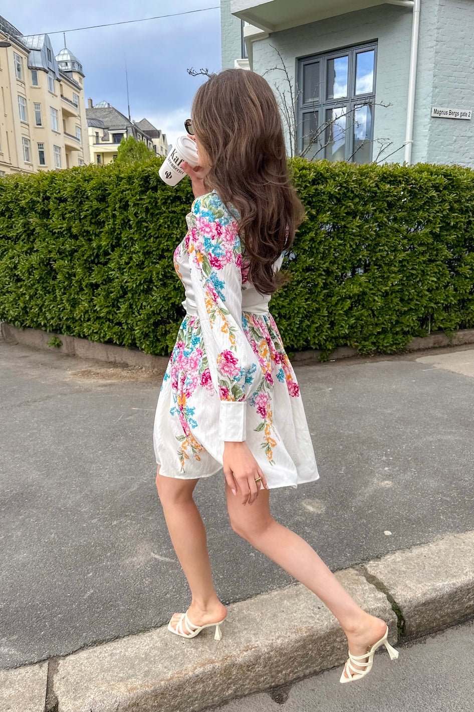 Yasrosie Ls Dress Birch Rosie Print | Kjoler | Smuk - Dameklær på nett