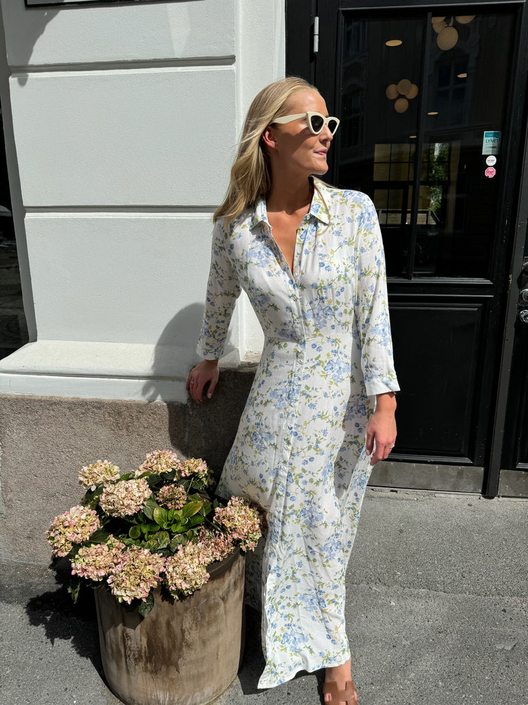 YAS - Yassavanna Long Shirt Dress Star White Sumelli