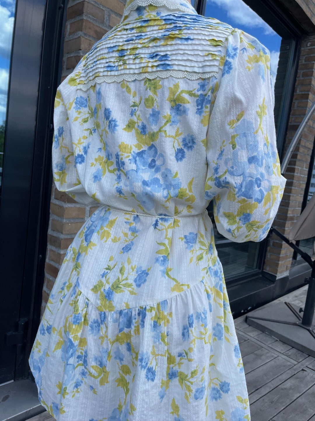 Yassomelli Ls Shirt Dress Fest Birch W. Blue Flowers | Kjoler | Smuk - Dameklær på nett