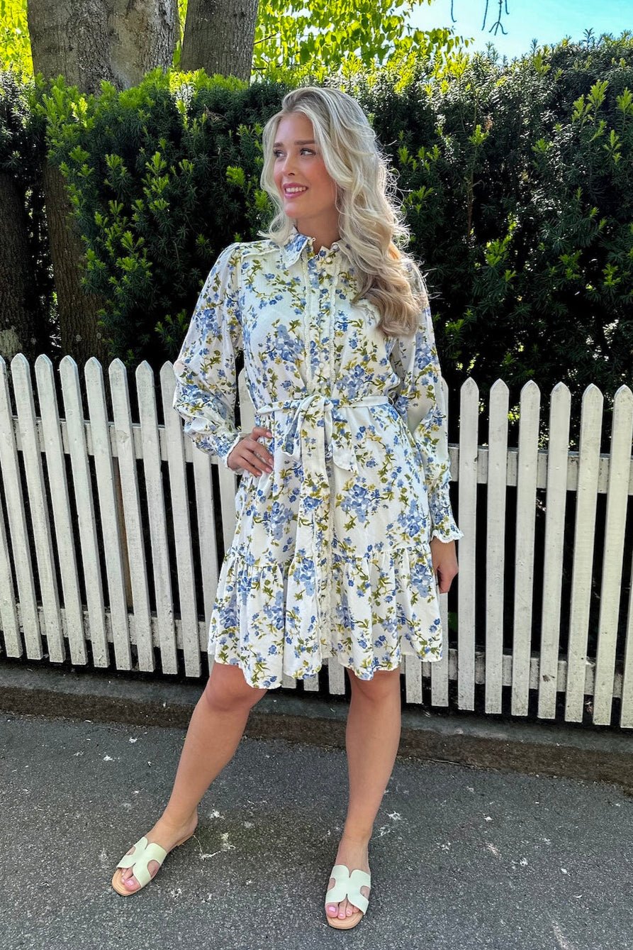 Yastilera Ls Shirt Dress Star White Sumelli | Kjoler | Smuk - Dameklær på nett