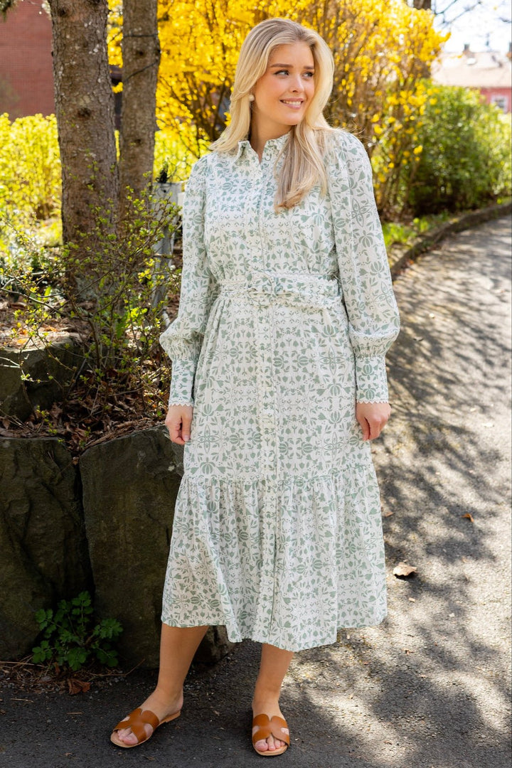 Yasvips Ls Long Shirt Dress Iceberg Green Vips Print | Kjoler | Smuk - Dameklær på nett