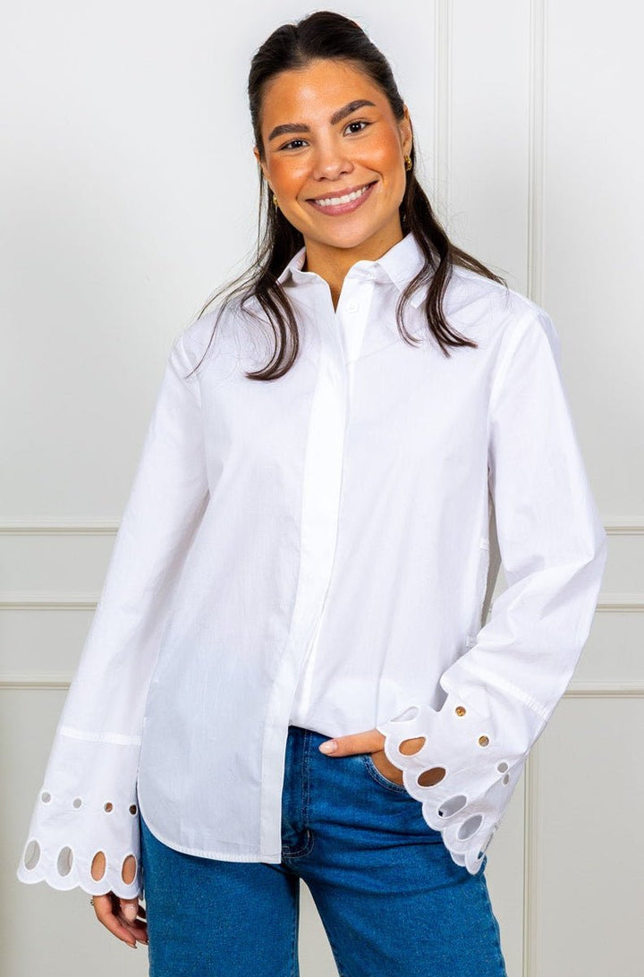 Yenifer Shirt White | Skjorter og bluser | Smuk