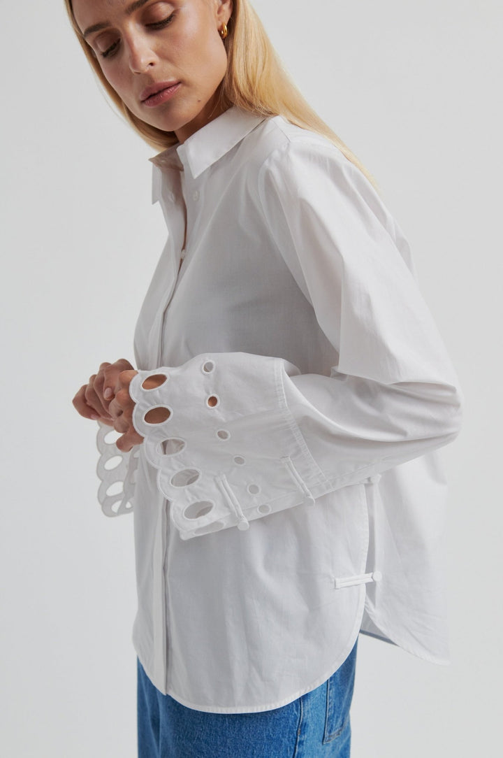 Yenifer Shirt White | Skjorter og bluser | Smuk
