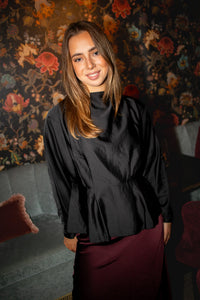 Yera Ls Top Black