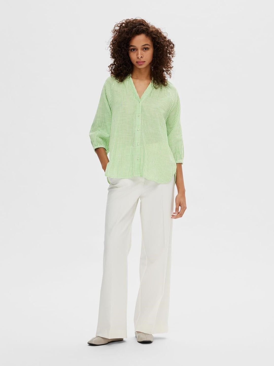 Alberta 3/4 Stripe Shirt Snow White Classic Green Stripes | Skjorter og bluser | Smuk - Dameklær på nett