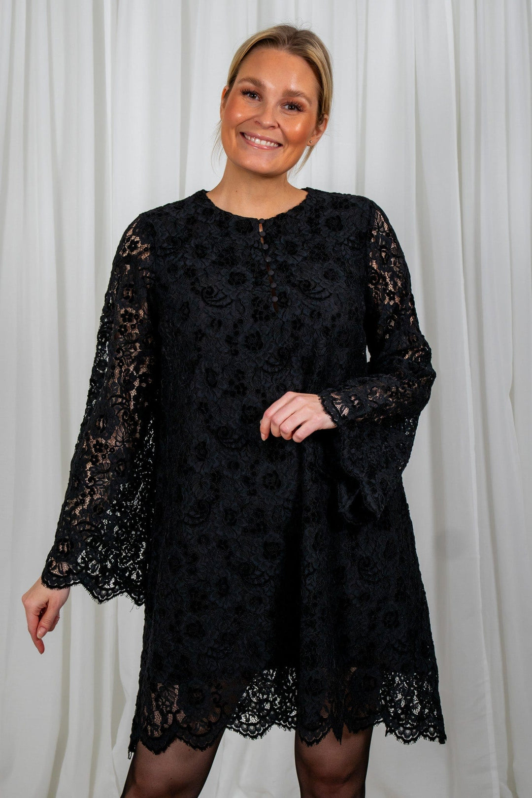 Aria Dress Black Lace | Kjoler | Smuk - Dameklær på nett