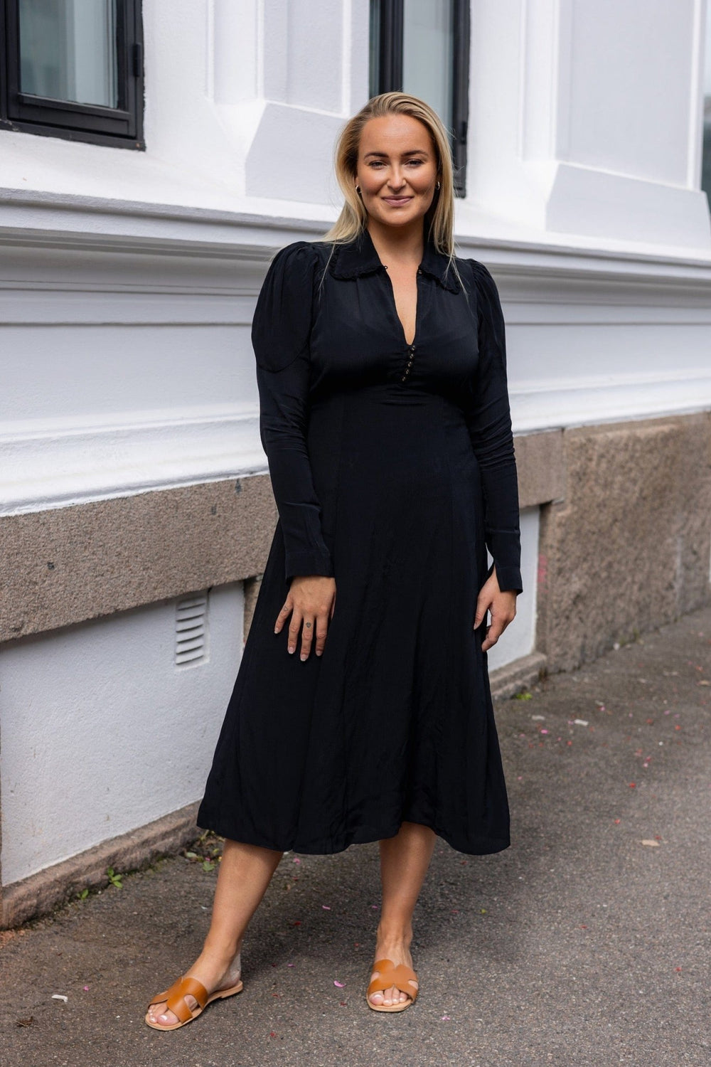 Autumn Collar Dress Black | Kjoler | Smuk - Dameklær på nett