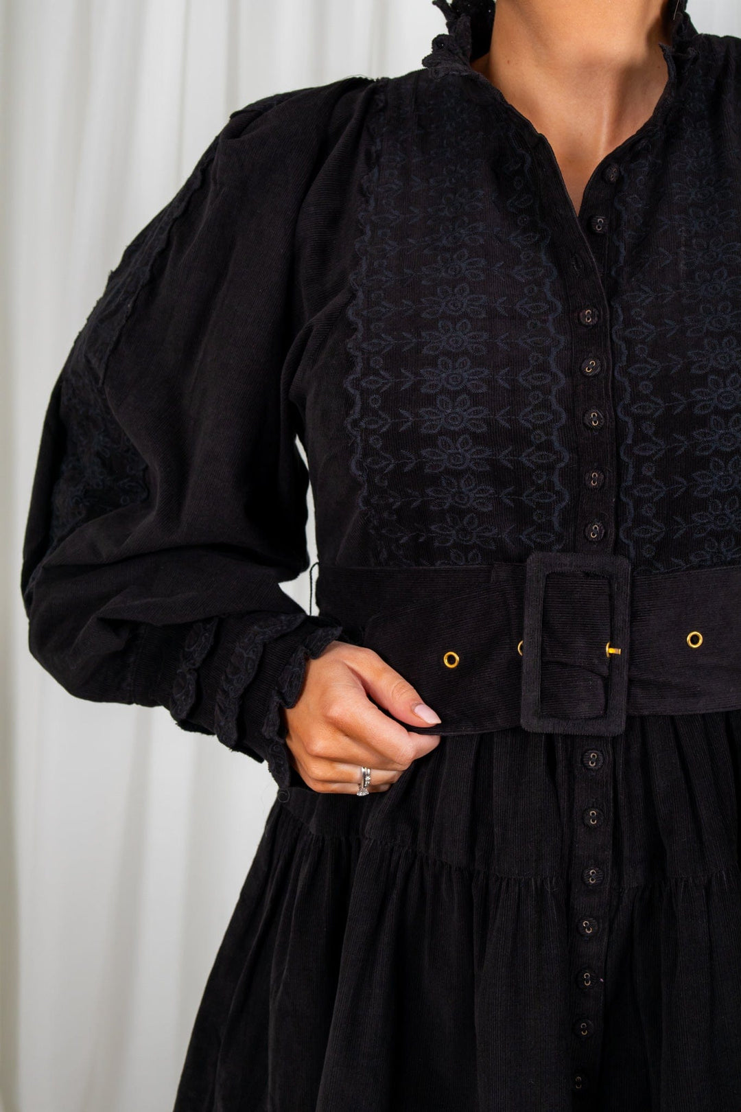Baby Cord Belted Dress Black | Kjoler | Smuk - Dameklær på nett