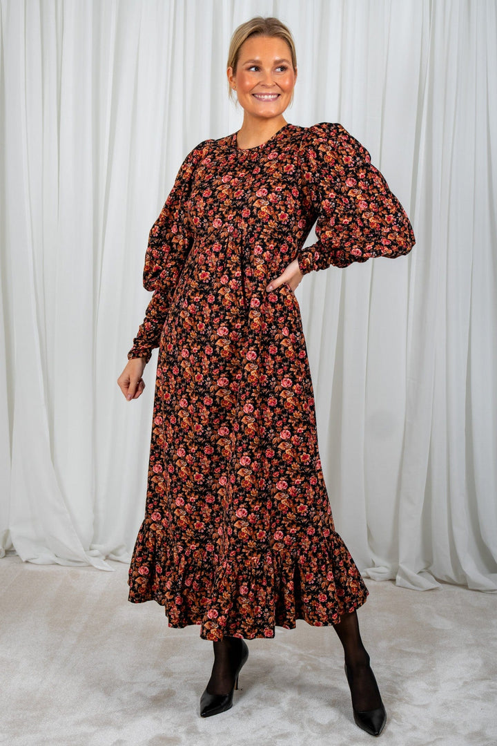 Baby Cord Relaxed Dress Dark Blossom | Kjoler | Smuk - Dameklær på nett