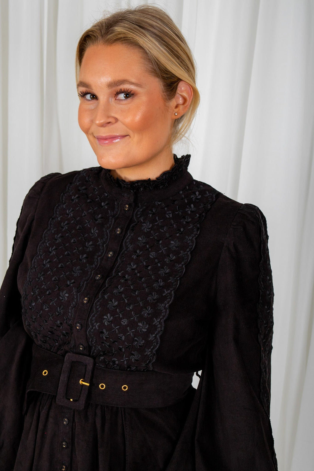 Baby Cord Shirt Dress Black | Kjoler | Smuk - Dameklær på nett