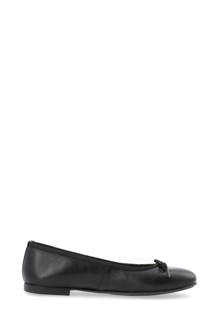 Biamadison Ballerina Smooth Leather Black | Sko | Smuk - Dameklær på nett