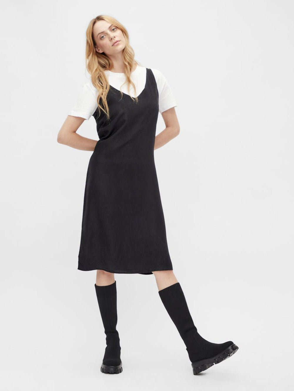 Biaprima Knee High Sock Boot Knit Black | Sko | Smuk - Dameklær på nett