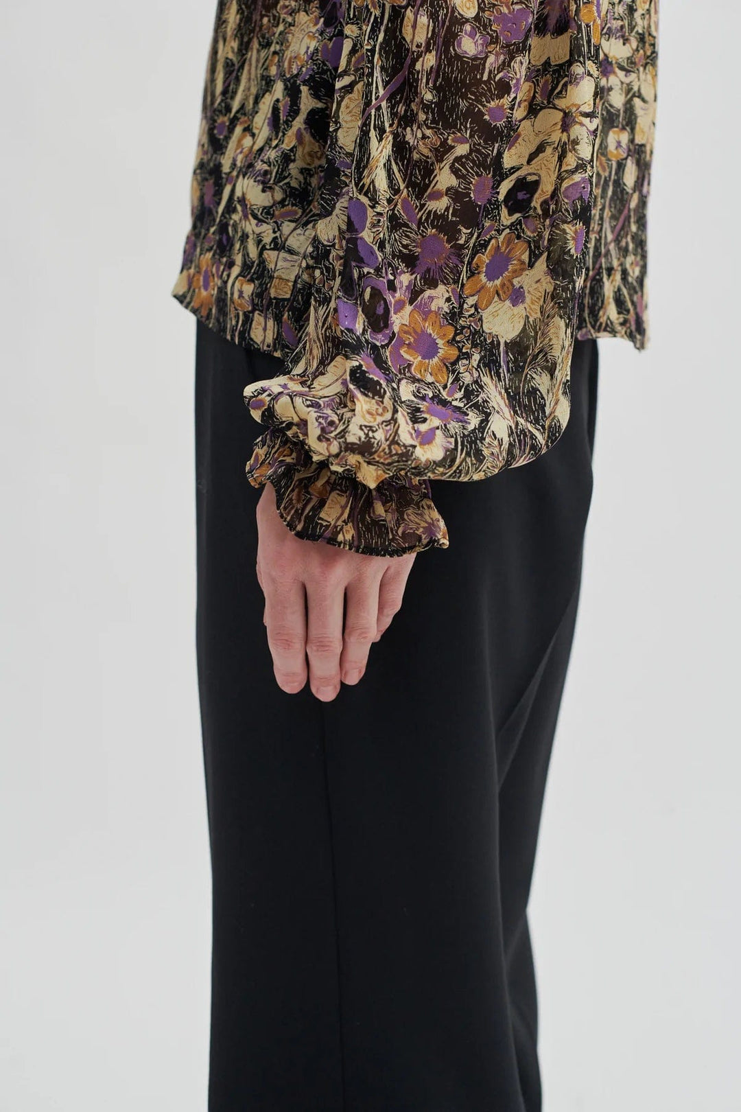 Botane Shirt Black | Skjorter og bluser | Smuk - Dameklær på nett